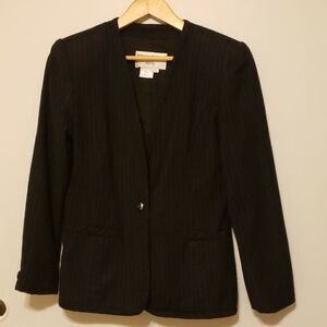 Donna toran striped blazer size 8